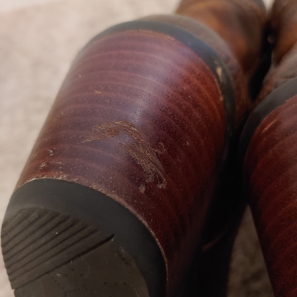 Ariat Size 11B Cowboy Boots - Picture 9 of 9